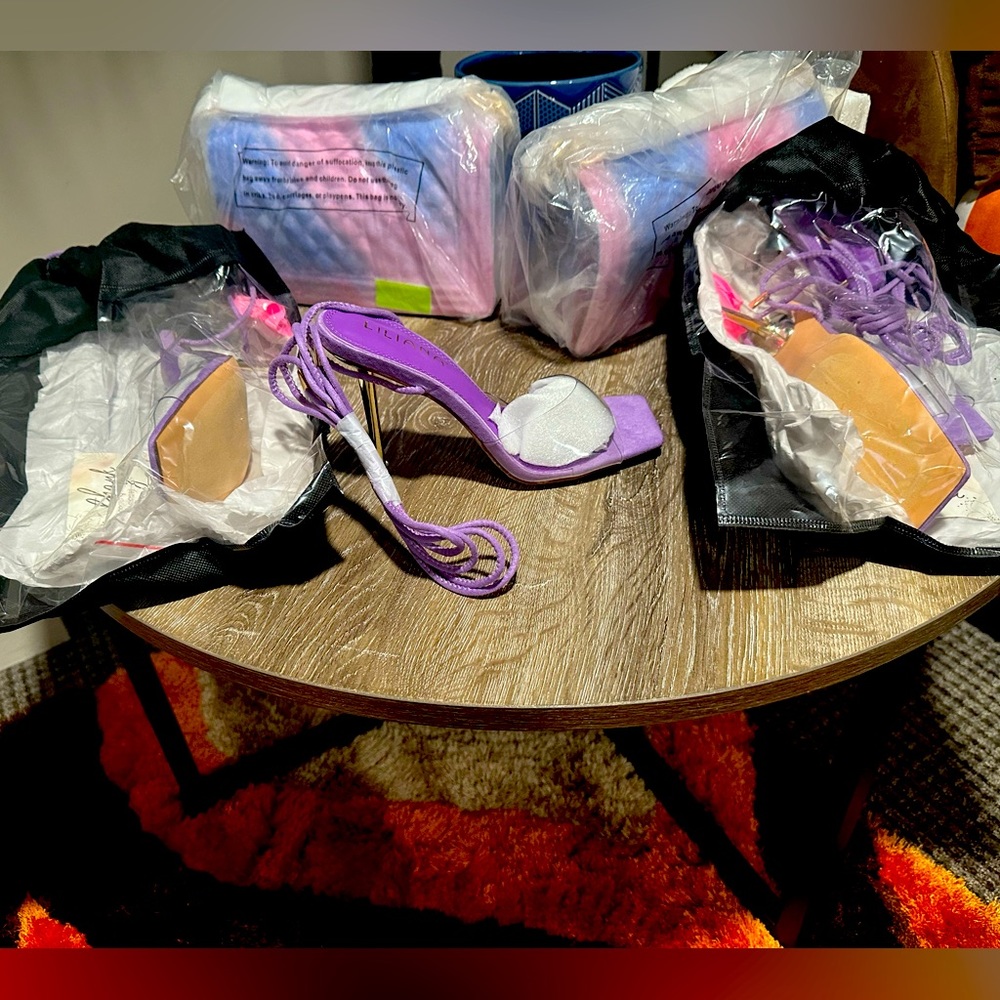 Womens sandal and Purse set/ sold separately or together as a set